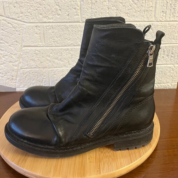 Söfft Italian Leather Bootie Women's Sz 7 M/W - Picture 3 of 12